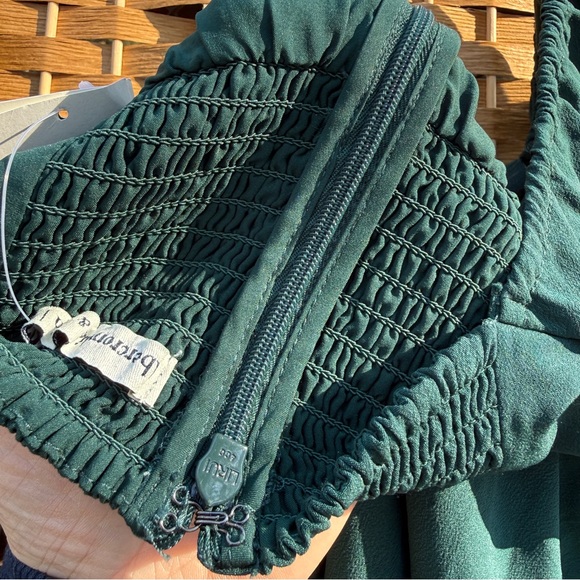 Abercrombie & Fitch Mini Emerald Green Dress Women’s Size Medium NWT - Picture 6 of 10